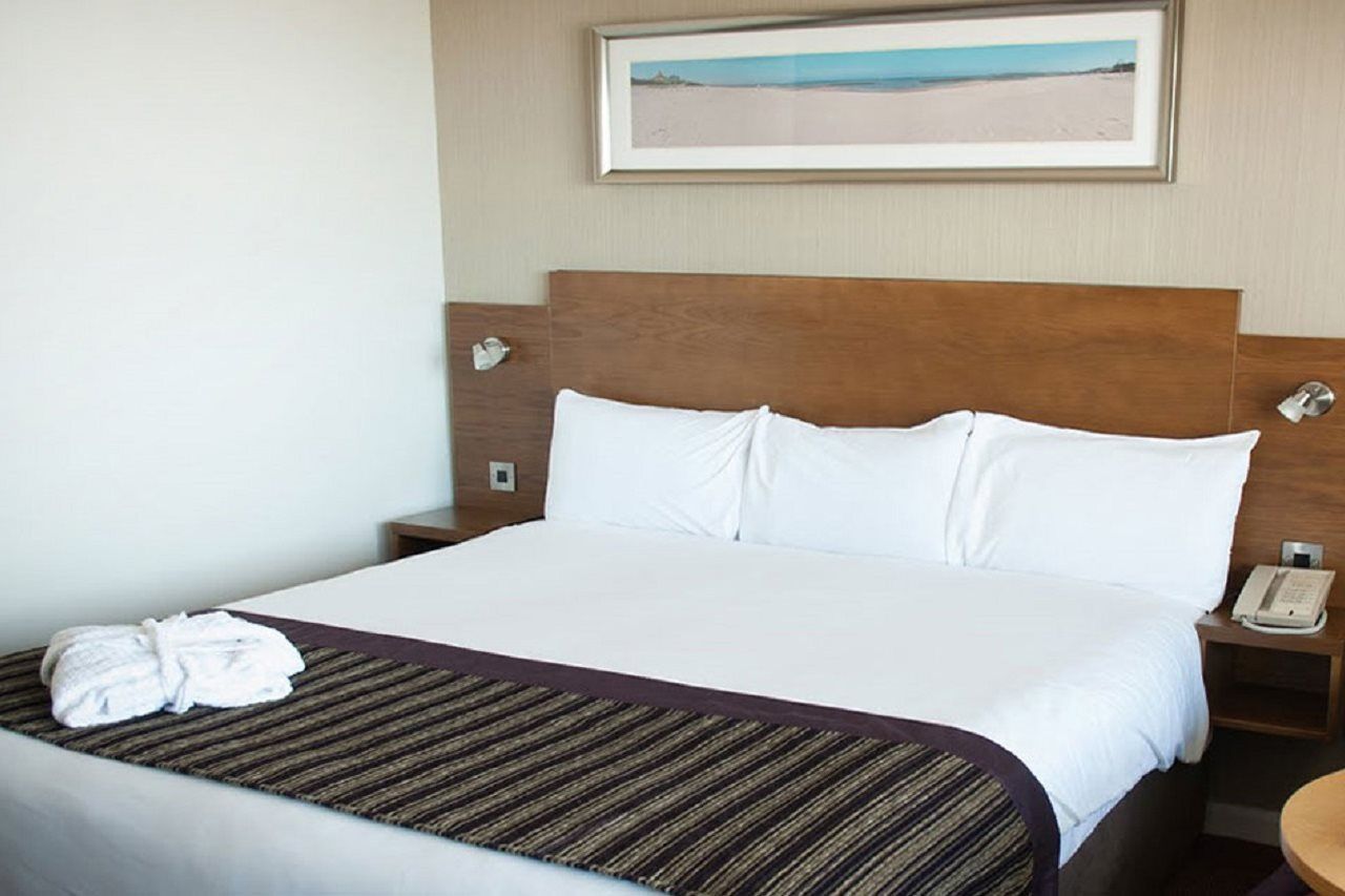 Leonardo Hotel Aberdeen Bagian luar foto
