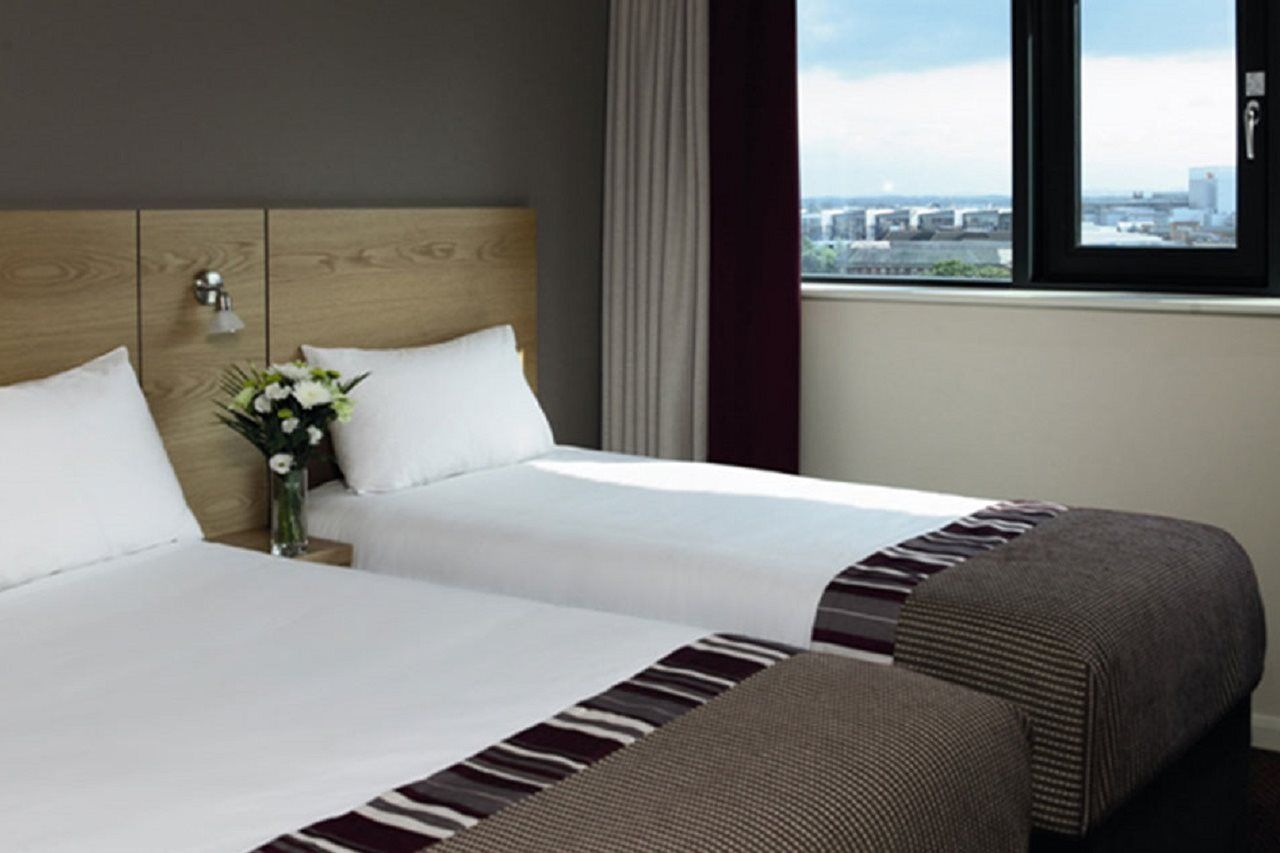 Leonardo Hotel Aberdeen Bagian luar foto